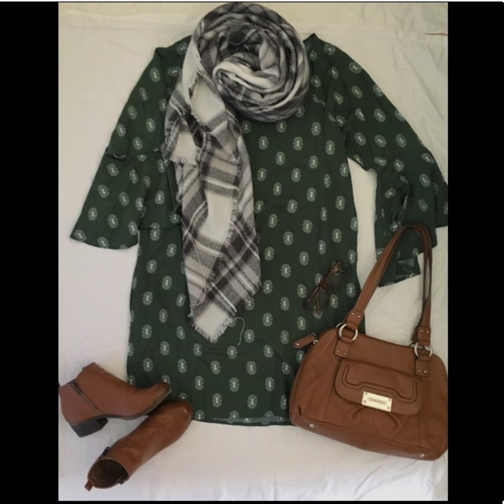 Fall Green bell sleeve dress